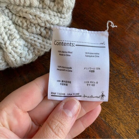 Smartwool 100% merino wool beanie Pom hat size L/XL 6-12 years cream cable - Picture 4 of 4